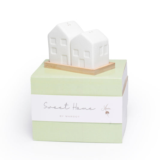 Home Favor Porcelain Salt and Pepper Margot 